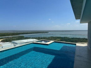 Modernos Apartamentos a Pocos Pasos de Playa Azul y del Centro de Convenciones de Las Américas